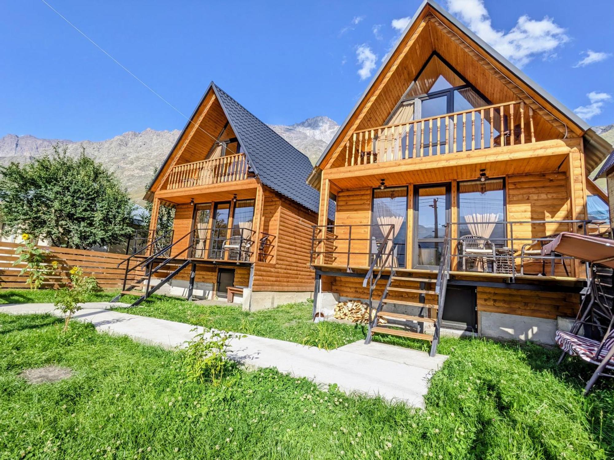 Cottage Caucasus Степанцмінда Екстер'єр фото